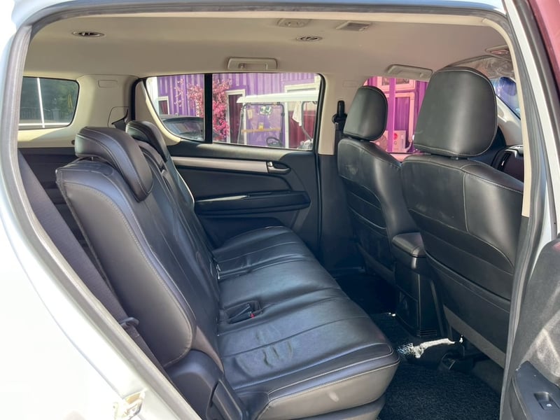 🚘 CHEVROLET TRAILBLAZER 2.5 LT 2WD AUTO ปี 2019! 🚘 🚘 CHEVROLET TRAILBLAZER 2.5 LT 2WD AUTO ปี 2019! 🚘