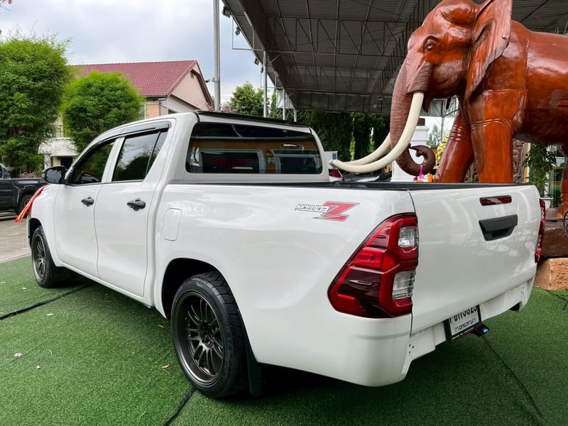 TOYOTA REVO DBL 2.4 ENTRY Z-EDITION AUTO 2024