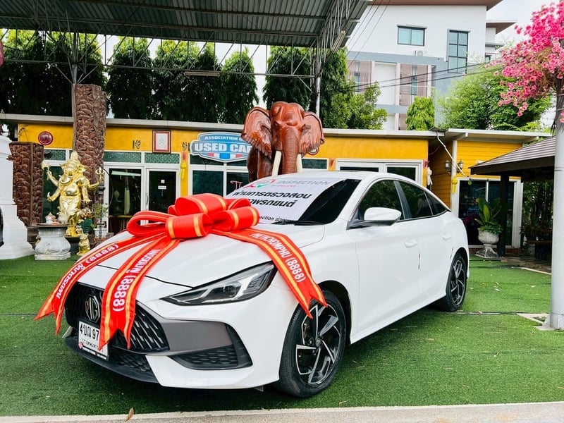 💎 สปอร์ตตัวท็อป ประหยัด x2! MG 5 1.5 X Sunroof ปี 2024 💎