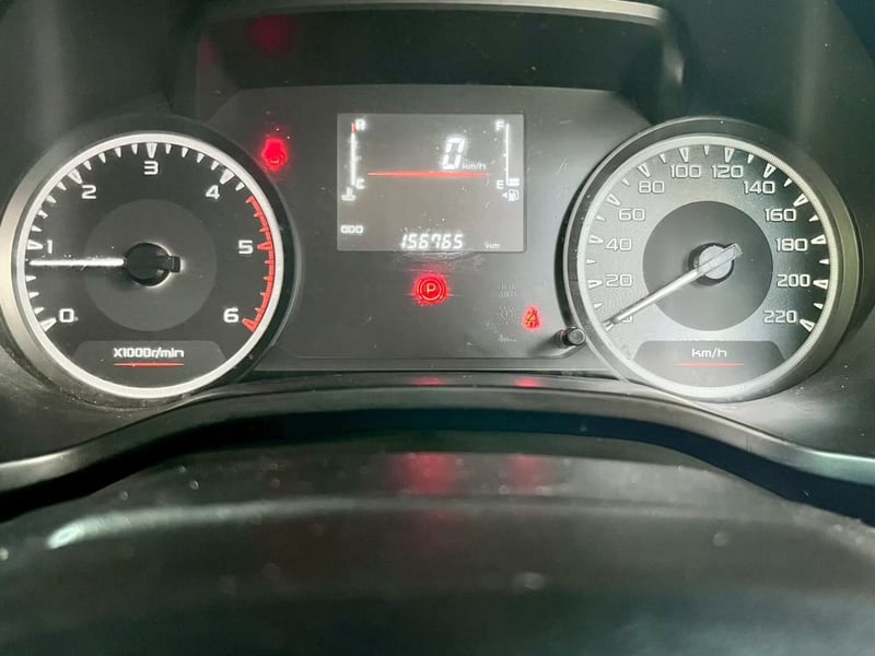 ISUZU D-MAX SPARK 1.9 MT 2021