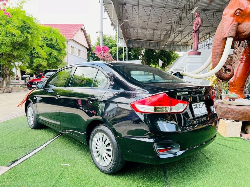 🚗 ซีดานไซส์บิ๊ก ห้องกว้างที่สุด มือเดียวป้ายแดง ไมล์สี่หมื่นโลแท้! 🚗 SUZUKI CIAZ 1.2 GL AT ปี 2020 🚗 ซีดานไซส์บิ๊ก ห้องกว้างที่สุด มือเดียวป้ายแดง ไมล์สี่หมื่นโลแท้! 🚗 SUZUKI CIAZ 1.2 GL AT ปี 2020