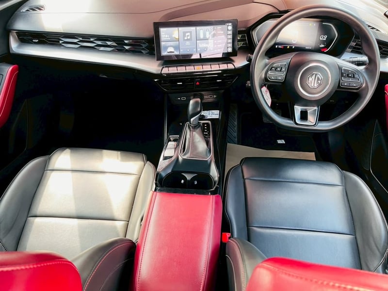 ✨ สภาพโชว์รูม! MG 5 1.5 X i-SMART (รุ่น TOP สุด) ปี 2025 ✨