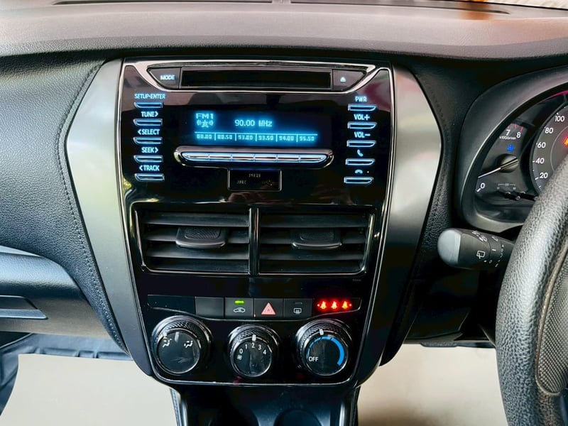 🚗 TOYOTA YARIS 1.2 ENTRY AUTO (เบนซิน+LPG) ปี 2022 🚗