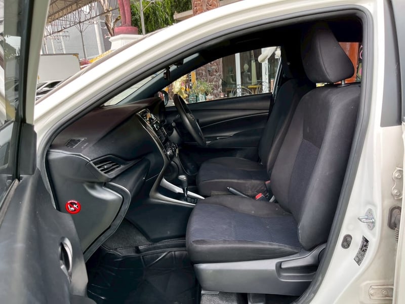 🚗 TOYOTA YARIS 1.2 ENTRY AUTO (เบนซิน+LPG) ปี 2022 🚗