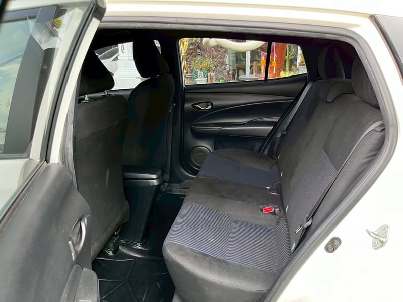 🚗 TOYOTA YARIS 1.2 ENTRY AUTO (เบนซิน+LPG) ปี 2022 🚗