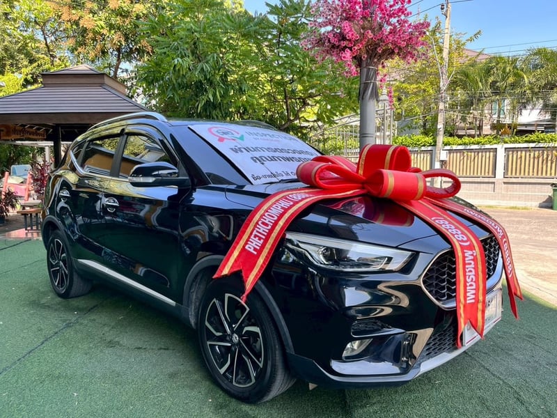 ✨ สภาพป้ายแดง! ไมล์น้อยจัด 10,xxx กม.🚘 MG ZS 1.5 X AUTO ปี 2025! 🚘