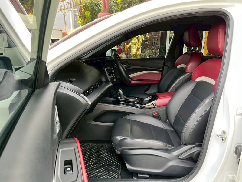 MG 5 TOP 1.5 X AUTO 2024 MG 5 TOP 1.5 X AUTO 2024