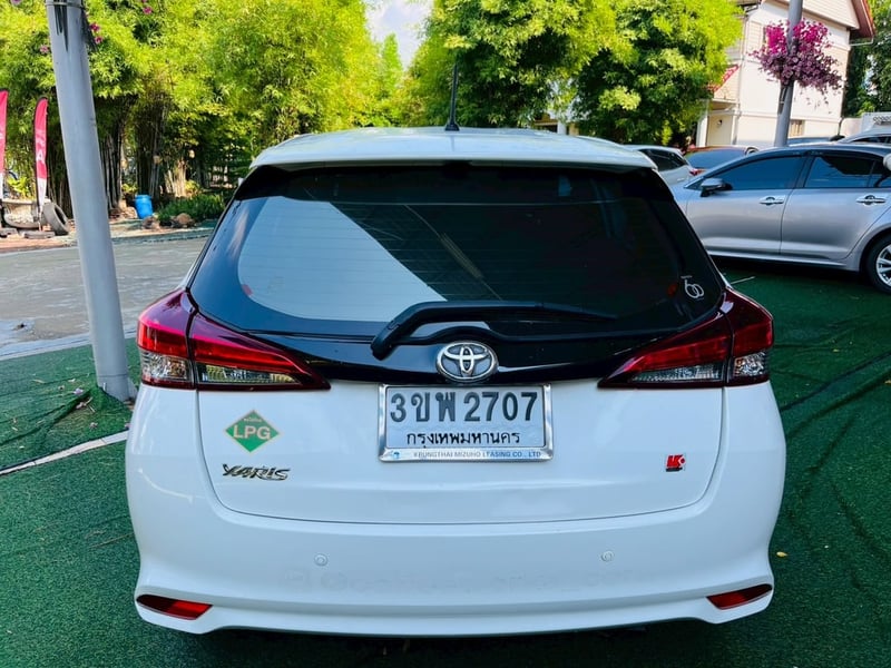 🚗⛽TOYOTA  YARIS 1.2 ENTRY AUTO ปี 2022 สายประหยัดตัวจริง! ติดแก๊ส LPG พร้อมใช้! ✨🚗