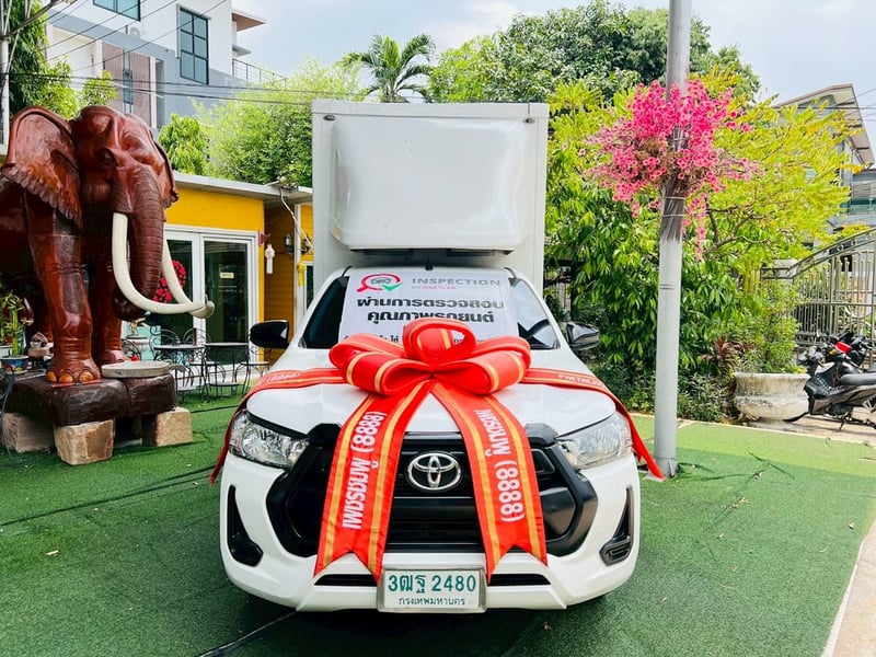 🚚 ผ่อน 6,xxx ตลอดสัญญา! Revo ตู้สูงสภาพนางฟ้า 🚚 TOYOTA REVO 2.4 ENTRY ปี 2021 + ตู้บรรทุกสูง 1.97 ม. พร้อมใช้ทันที!