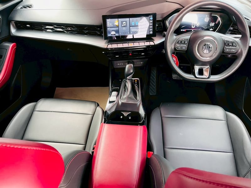 ✨ สภาพป้ายแดงเรียกพี่! MG 5 1.5 X i-SMART (รุ่น TOP สุด) ปี 2025 ✨