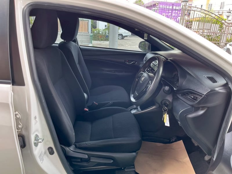 🚗 TOYOTA YARIS 1.2 ENTRY AUTO (เบนซิน+LPG) ปี 2022 🚗 🚗 TOYOTA YARIS 1.2 ENTRY AUTO (เบนซิน+LPG) ปี 2022 🚗