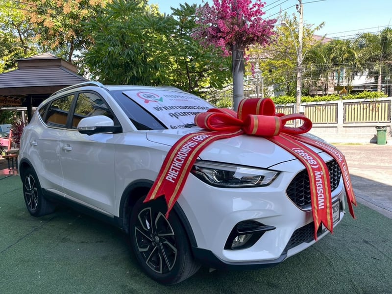 🚘 MG ZS 1.5 V SUNROOF AUTO ปี 2024! 🚘