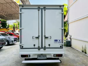 ❄️ สายส่งของสดต้องจัด! D-MAX SPARK 1.9 MT ปี 2022 พร้อมตู้ทำความเย็น สภาพกริ๊บ! ❄️