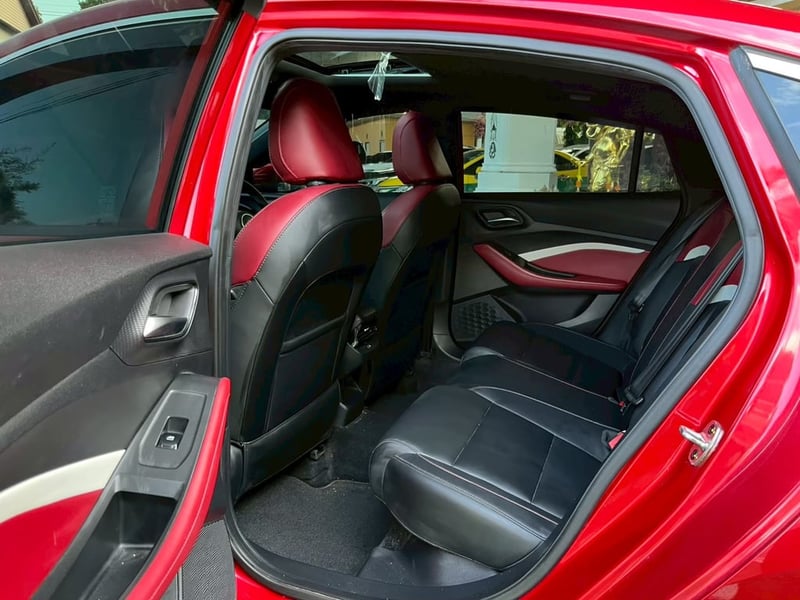 MG 5 1.5 X AUTO 2025