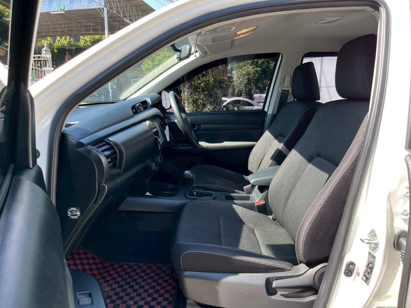 🛻 TOYOTA REVO DBL 2.4 ENTRY Z-EDITION AUTO ปี 2024 🛻 🛻 TOYOTA REVO DBL 2.4 ENTRY Z-EDITION AUTO ปี 2024 🛻