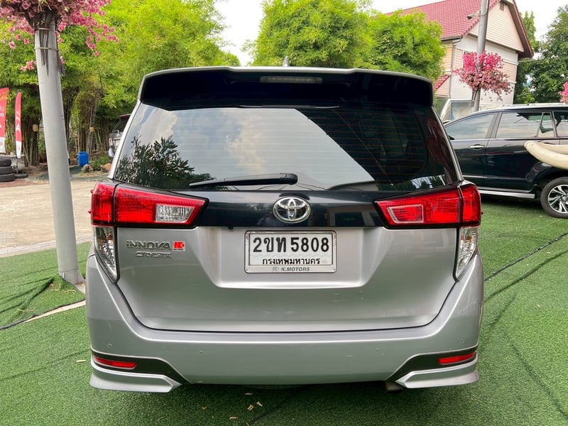 👨‍👩‍👧‍👦 รถครอบครัวตัวท็อป หรูหราเหนือระดับ! TOYOTA INNOVA CRYSTA 2.8 PREMIUM ปี 2022 👨‍👩‍👧‍👦