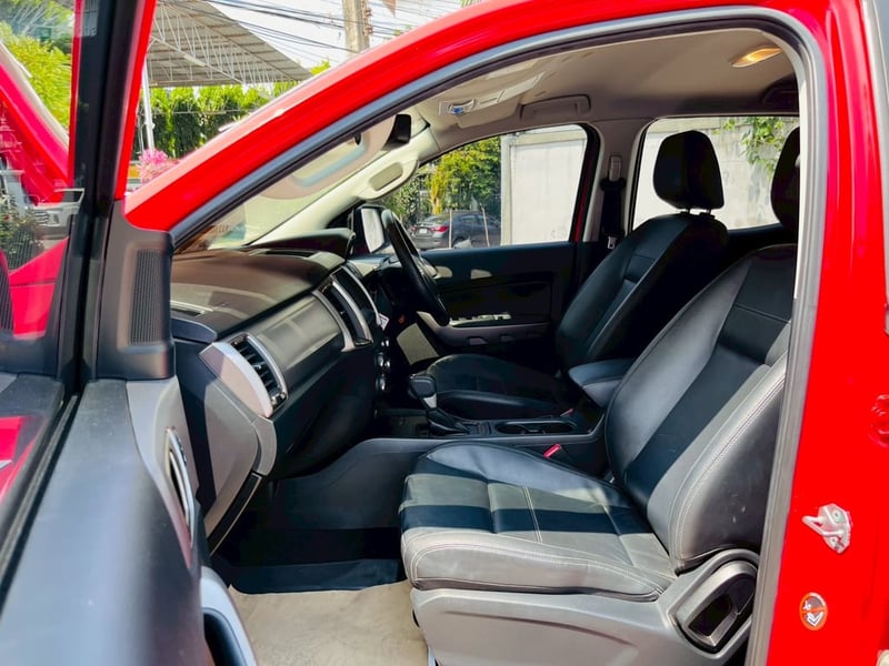 ✨ กระบะพันธุ์แกร่ง สภาพนางฟ้า! FORD RANGER DBL 2.2 XLT Hi-Rider ปี 2022