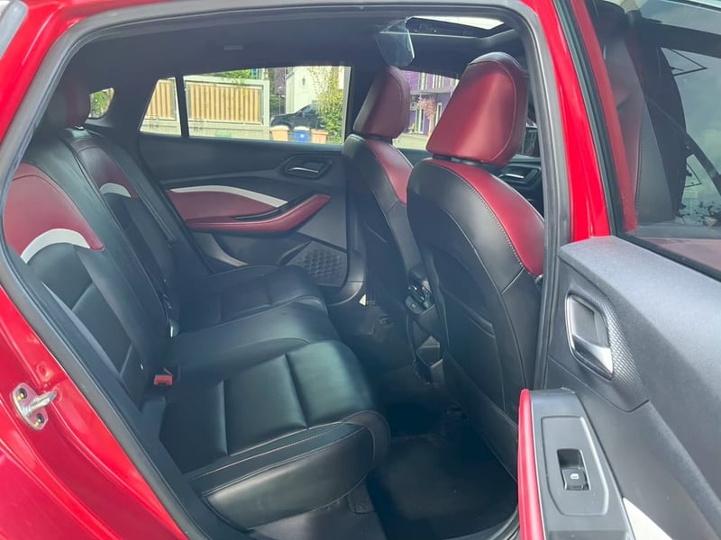 MG 5 1.5 X AUTO 2025