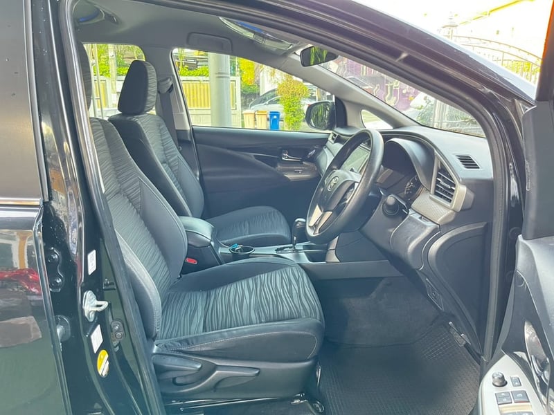 🚐 TOYOTA INNOVA CRYSTA 2.8 AUTO ปี 2022 🚐 🚐 TOYOTA INNOVA CRYSTA 2.8 AUTO ปี 2022 🚐