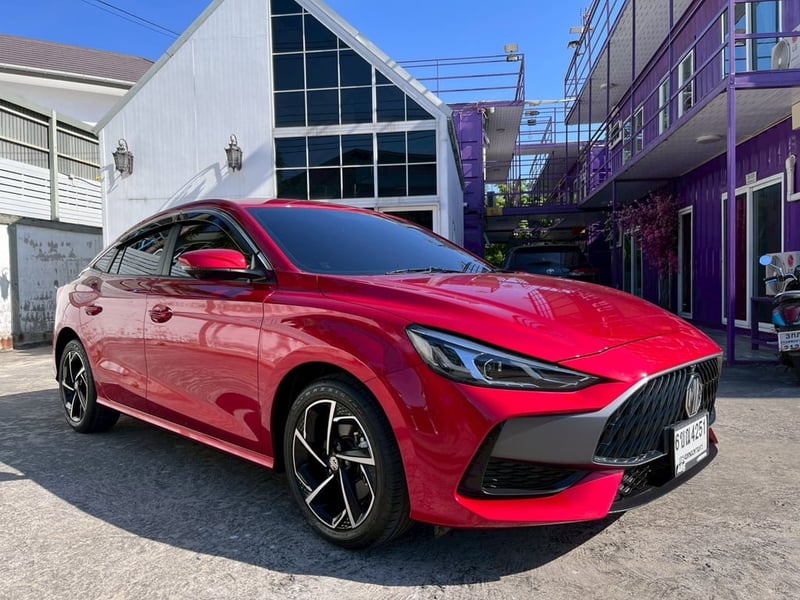 ✨ รุ่นท็อปสุด! สภาพป้ายแดง ไมล์น้อยจัด 10,xxx กม.🚗 MG 5 1.5 X SUNROOF AUTO ปี 2025! 🚗