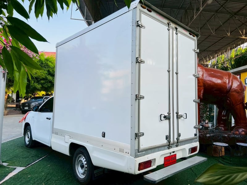 🚛 ผ่อน 6,xxx ตลอดสัญญา! Revo ตู้สูงพร้อมทำเงิน 🚛 TOYOTA REVO 2.4 ENTRY ปี 2021 สภาพสวยกริ๊บ + ตู้บรรทุกสูง 2 ม. พร้อมใช้งานทันที! 🚛 ผ่อน 6,xxx ตลอดสัญญา! Revo ตู้สูงพร้อมทำเงิน 🚛 TOYOTA REVO 2.4 ENTRY ปี 2021 สภาพสวยกริ๊บ + ตู้บรรทุกสูง 2 ม. พร้อมใช้งานทันที!