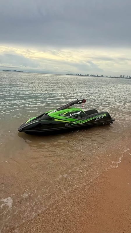 ขายด่วน! Kawasaki SX-R 1500 ปี 2019 สภาพนางฟ้า แต่งเต็มลำ พร้อมเทรลเลอร์ระบบทอร์ชั่นบาร์