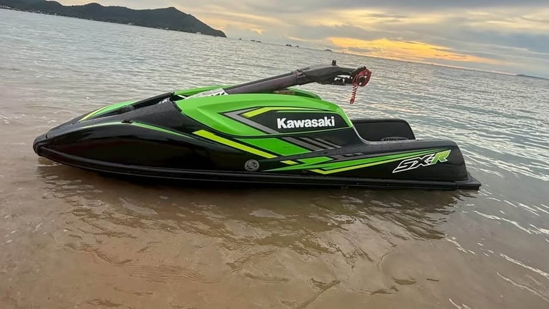 ขายด่วน! Kawasaki SX-R 1500 ปี 2019 สภาพนางฟ้า แต่งเต็มลำ พร้อมเทรลเลอร์ระบบทอร์ชั่นบาร์