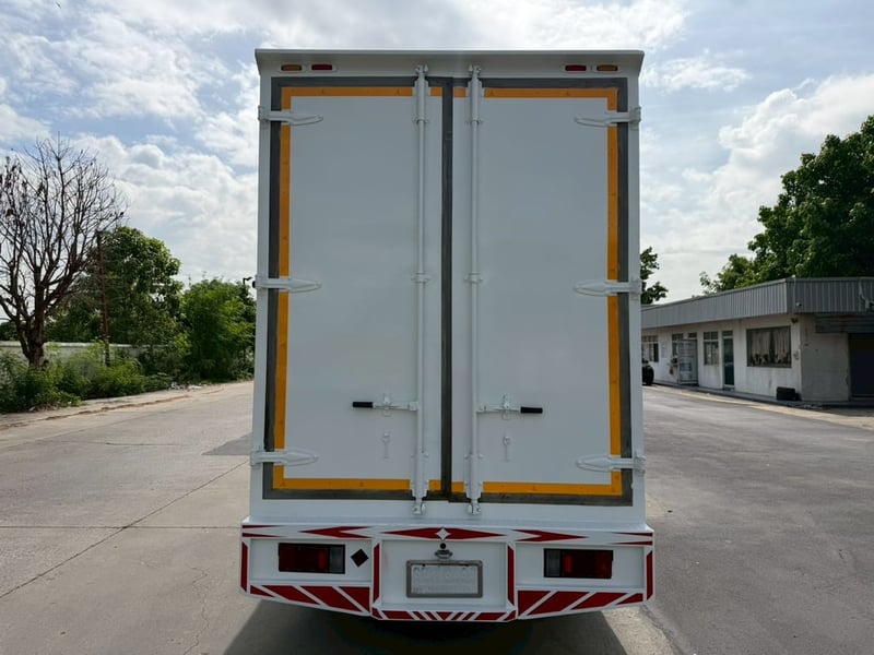 🎯Isuzu NLR130 ปี2566 ไมล์7x,xxx พร้อมตู้แห้งไซส์ใหญ่✨