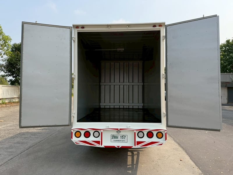 🎯Isuzu NLR 130 ปี 2562 พร้อมตู้แห้งยาว3.43 เมตร✨ 🎯Isuzu NLR 130 ปี 2562 พร้อมตู้แห้งยาว3.43 เมตร✨