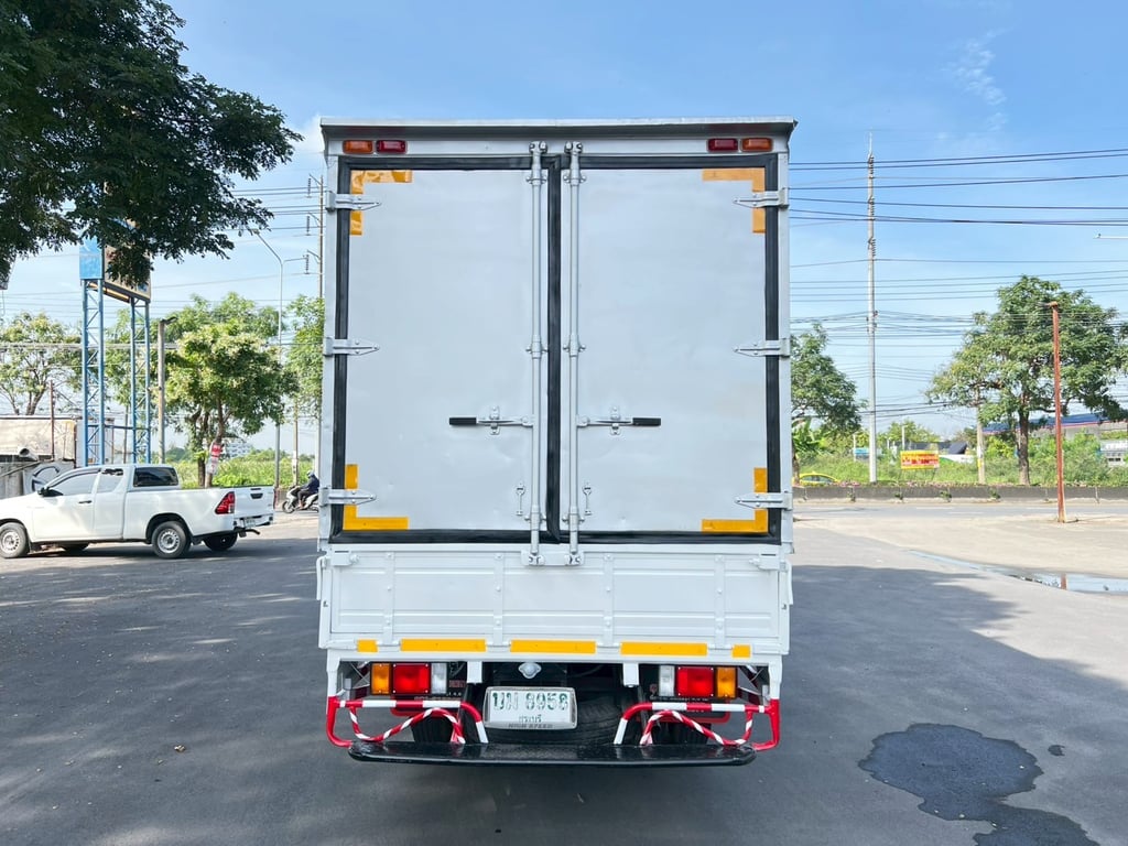 🎯6ล้อป้ายเล็กไม่ติดเวลา เครื่องยนต์130คอมมอนเรล พร้อมกระบะโครงหลังคา สวยๆพร้อมใช้งาน✅