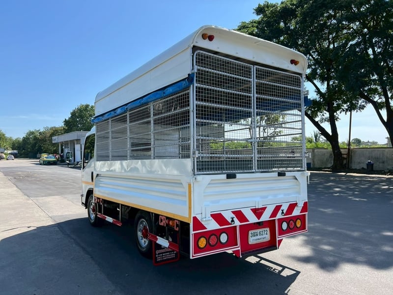 🎯รถเข้าใหม่ ไมล์หลักหมื่น ปีใหม่ ไฟโปรเจคเตอร์ พร้อมกระบะโครงหลังคา✨ 🎯รถเข้าใหม่ ไมล์หลักหมื่น ปีใหม่ ไฟโปรเจคเตอร์ พร้อมกระบะโครงหลังคา✨