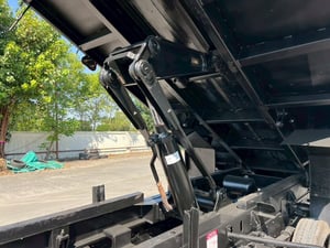 🎯📍รถเข้าใหม่ ปีใหม่ สภาพสวย พร้อมใช้งาน ดั้มพ์  5  คิว✨  