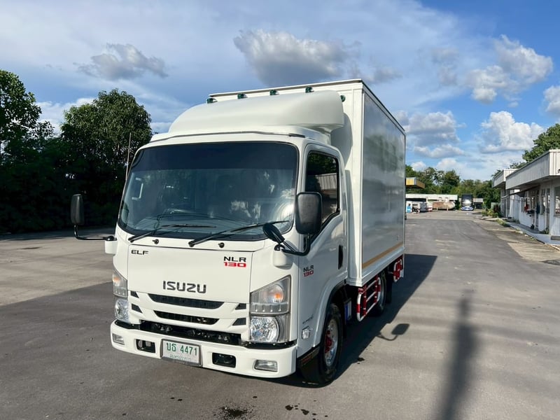 🎯Isuzu NLR 130 ปี 2565 พร้อมตู้แห้ง มีลิฟต์ท้ายอย่างดี✨
