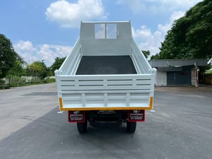 ISUZU NLR 130แรงม้า รถบรรทุก 4ล้อ ดั้มพ์ ปี2012 ISUZU NLR 130แรงม้า รถบรรทุก 4ล้อ ดั้มพ์ ปี2012