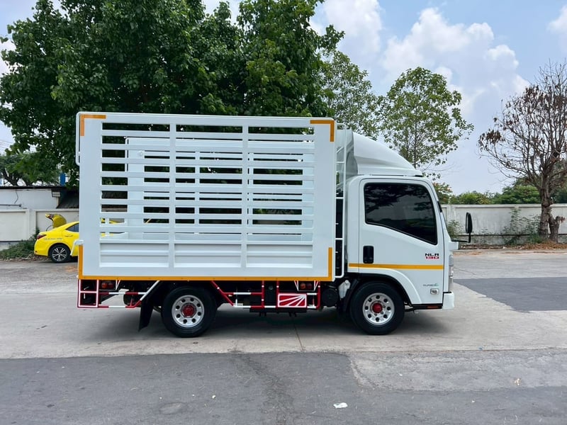 🎯Isuzu NLR130 ปี2565พร้อมกระบะมีข้างเสริมขึ้นใหม่ยาว3.50 เมตร ✨