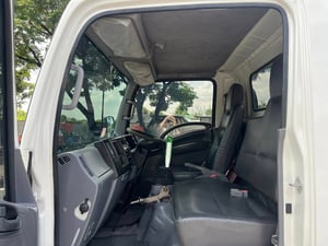 ISUZU NMR 130แรงม้า รถบรรทุก 6ล้อ ดั้มพ์ ปี2020