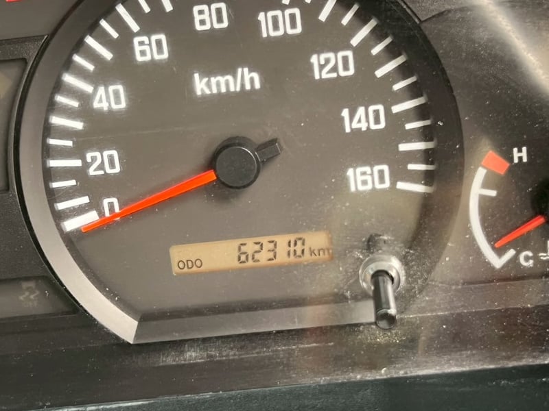 ปีใหม่ ไมล์หลักหมื่น!!! ไฟโปรเจคเตอร์แล้ว พร้อมตู้แห้ง เปิดข้างเต็มบาน