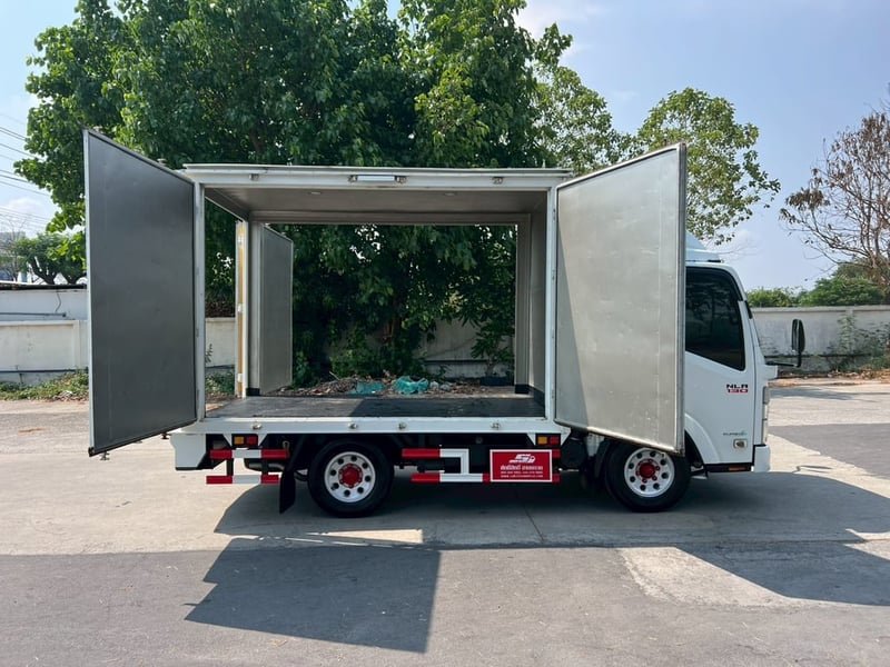 🎯Isuzu NLR 130 ปี 2565 พร้อมตู้แห้งเปิดรอบด้านยาว3.00 เมตร ✨