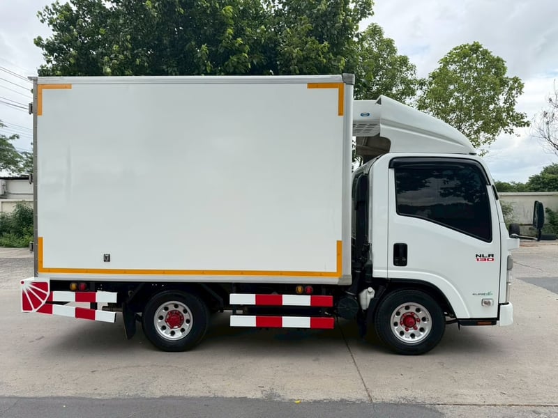 🎯Isuzu NLR130 ปี2566 ไมล์8x,xxx พร้อมตู้ทำความเย็น -10องศา✨ 🎯Isuzu NLR130 ปี2566 ไมล์8x,xxx พร้อมตู้ทำความเย็น -10องศา✨