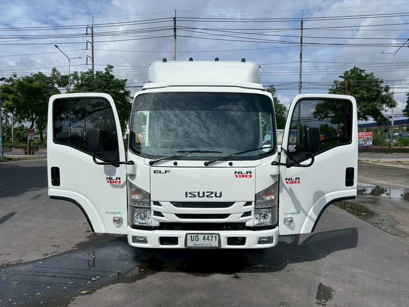 🎯Isuzu NLR 130 ปี 2565 พร้อมตู้แห้ง มีลิฟต์ท้ายอย่างดี✨