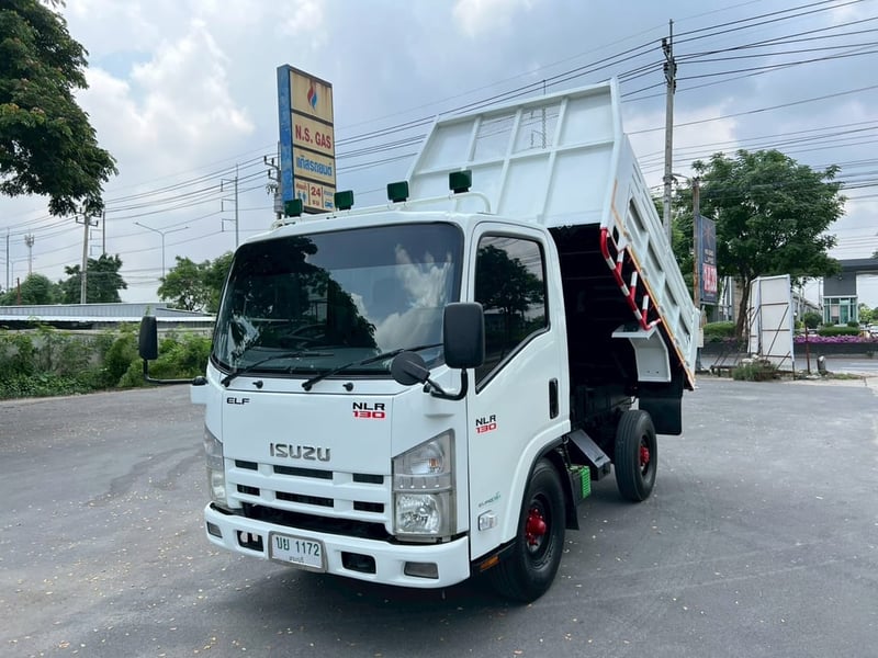 ISUZU NLR 130แรงม้า รถบรรทุก 4ล้อ ดั้มพ์ ปี2012 ISUZU NLR 130แรงม้า รถบรรทุก 4ล้อ ดั้มพ์ ปี2012