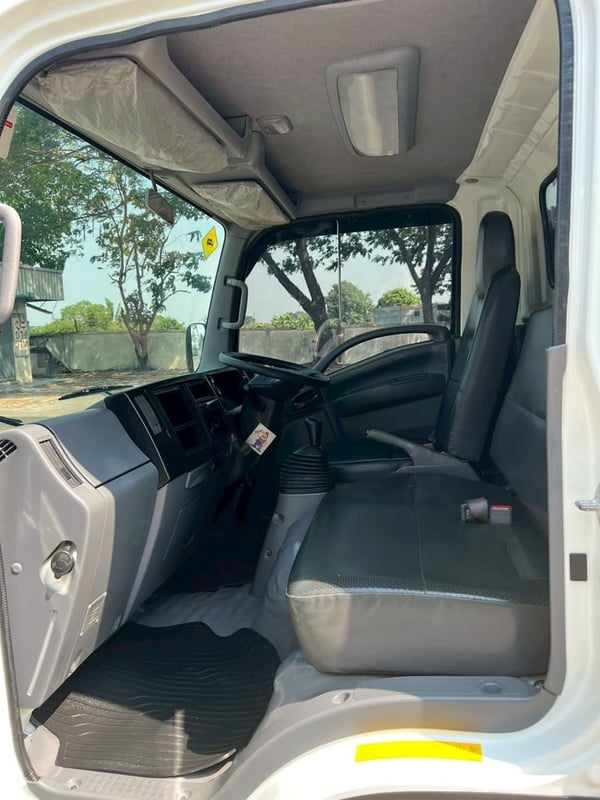 🎯Isuzu NLR 130 ปี 2565 พร้อมตู้แห้งเปิดรอบด้านยาว3.00 เมตร ✨
