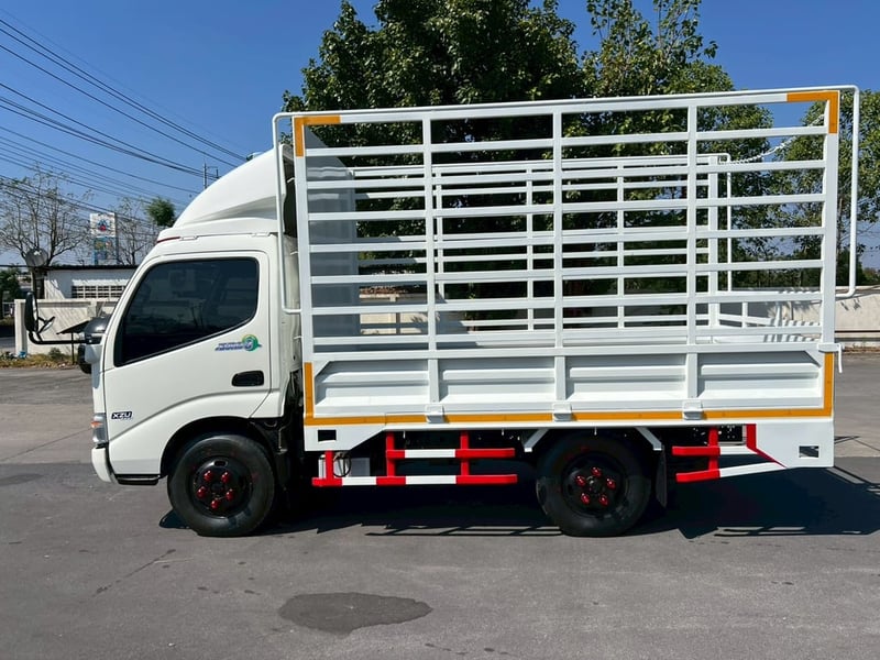 ✨🌻HINOเข้าใหม่ พร้อมกระบะมีข้างเสริมยาว3.30 กว้าง1.80เมตร สวยๆพร้อมใช้งาน 🚚✨