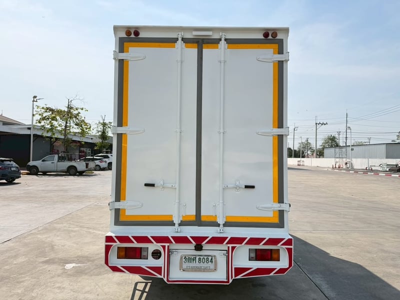 🎯เครดิตดี ฟรีดาวน์🌟 ใช้เงินออกรถ0บาท Isuzu NLR 130 ปี 2566 โฉมปัจจุบันยางใหม่4เส้น✨