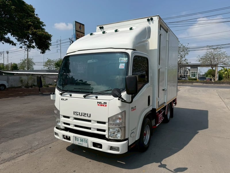 🎯รถเข้าใหม่ ไมล์หลักหมื่น พร้อมลิฟต์ท้าย4กระบอกอย่างดี✨