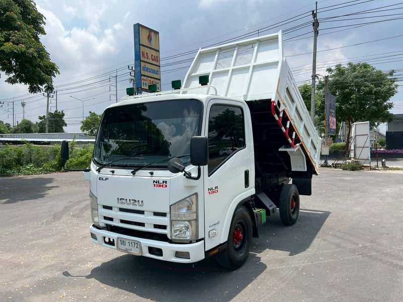 ISUZU NLR 130แรงม้า รถบรรทุก 4ล้อ ดั้มพ์ ปี2012 ISUZU NLR 130แรงม้า รถบรรทุก 4ล้อ ดั้มพ์ ปี2012