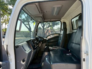 🎯รถเข้าใหม่ ไมล์หลักหมื่น ปีใหม่ ไฟโปรเจคเตอร์ พร้อมกระบะโครงหลังคา✨ 🎯รถเข้าใหม่ ไมล์หลักหมื่น ปีใหม่ ไฟโปรเจคเตอร์ พร้อมกระบะโครงหลังคา✨