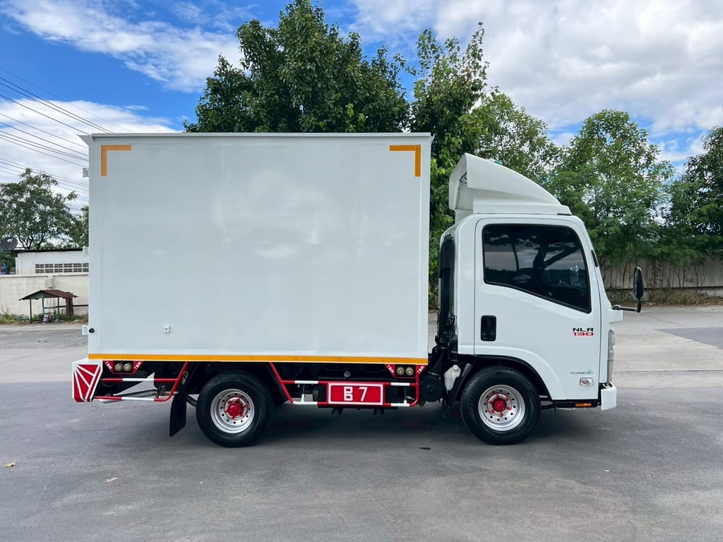 🎯ISUZU NLR 130 ปี 2564 พร้อมตู้แห้ง สวยๆพร้อมใช้งาน✨ 🎯ISUZU NLR 130 ปี 2564 พร้อมตู้แห้ง สวยๆพร้อมใช้งาน✨