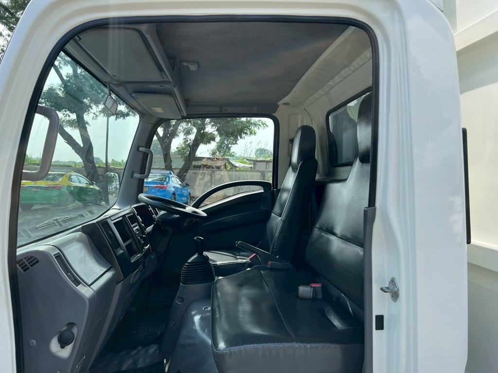 🎯Isuzu NLR 130 ปี 2563 พร้อมกระบะมีข้างเสริม มีลิฟต์ท้ายอย่างดี✨