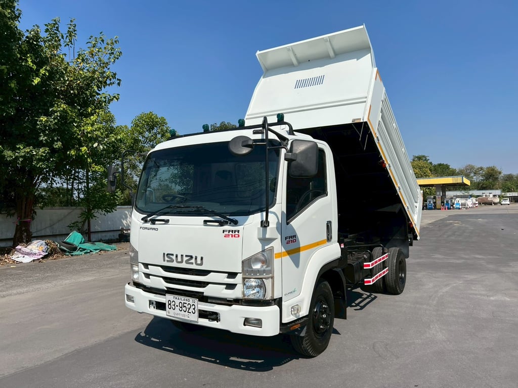 🎯📍รถเข้าใหม่ ปีใหม่ สภาพสวย พร้อมใช้งาน ดั้มพ์  5  คิว✨  